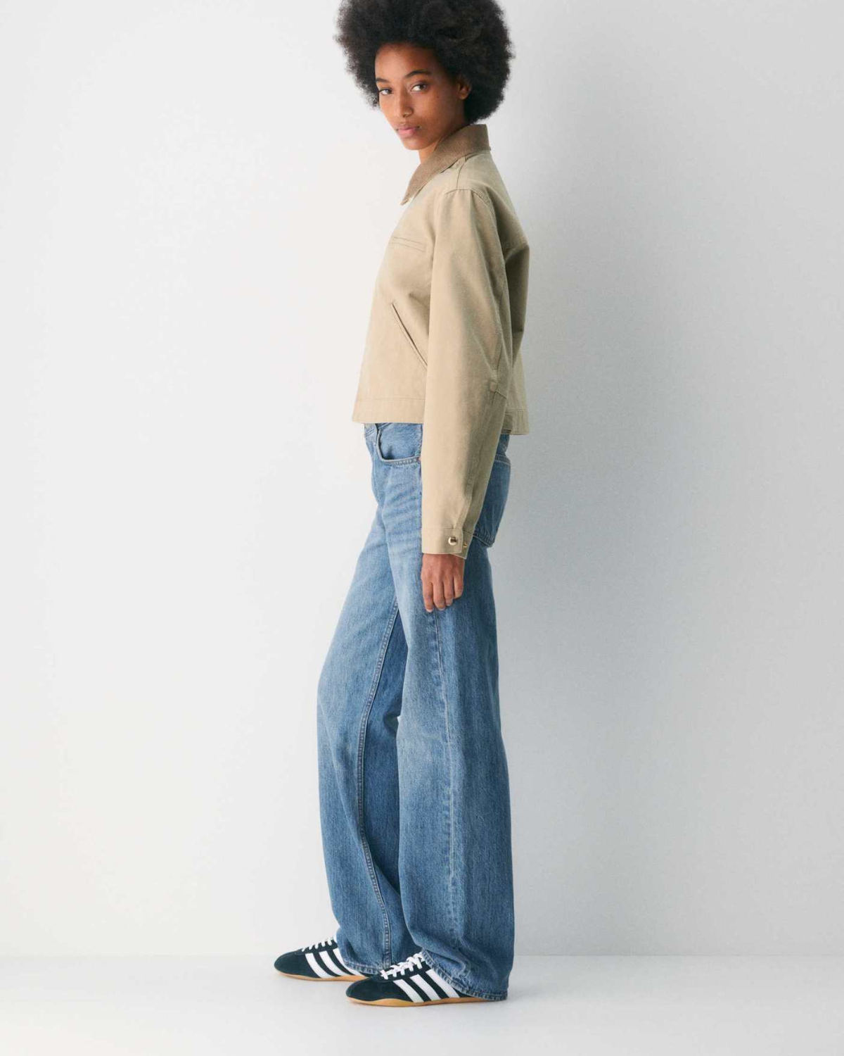 Cropped Zip-Up Workwear Jacket with Corduroy Collar