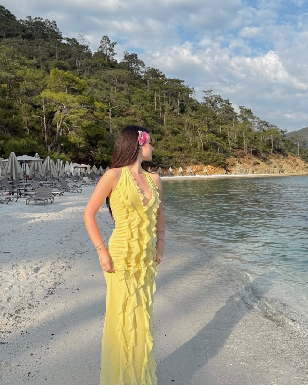 Ruffle Detail Open-Back Halter Maxi Dress