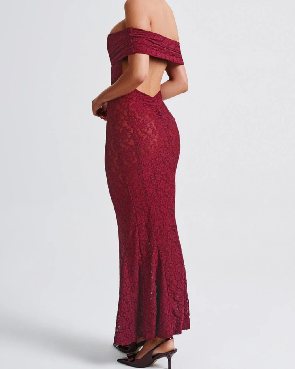 Elegant Floral Lace Bardot Open-Back Mermaid Maxi Dress